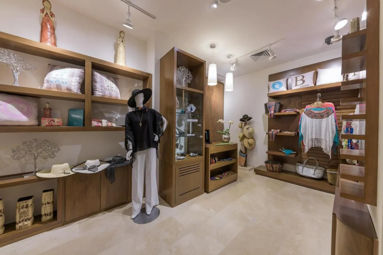 Residences By Grand Miramar Пуэрто-Вальярта Отель